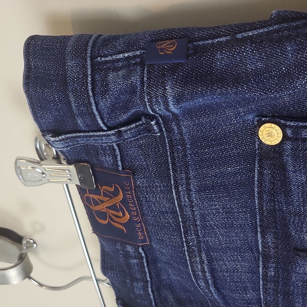 ROCK & REPUBLIC Gold Tone Button Detail Straight Leg 6 / 33.5+" inseam - Picture 9 of 16